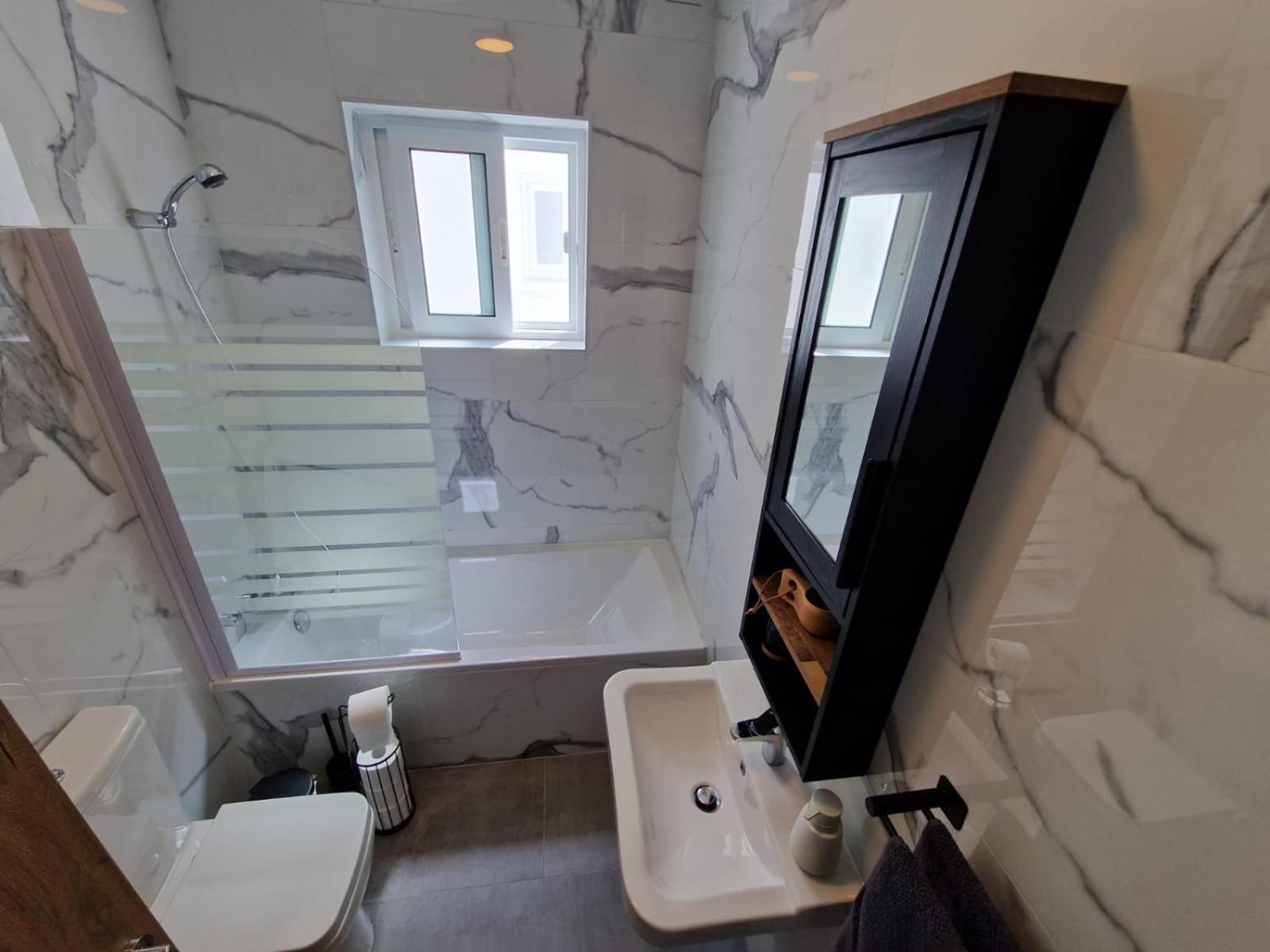 Апартаменти Sea View New Penthouse Terrace & Garage Parking Сент-Полс-Бей Екстер'єр фото