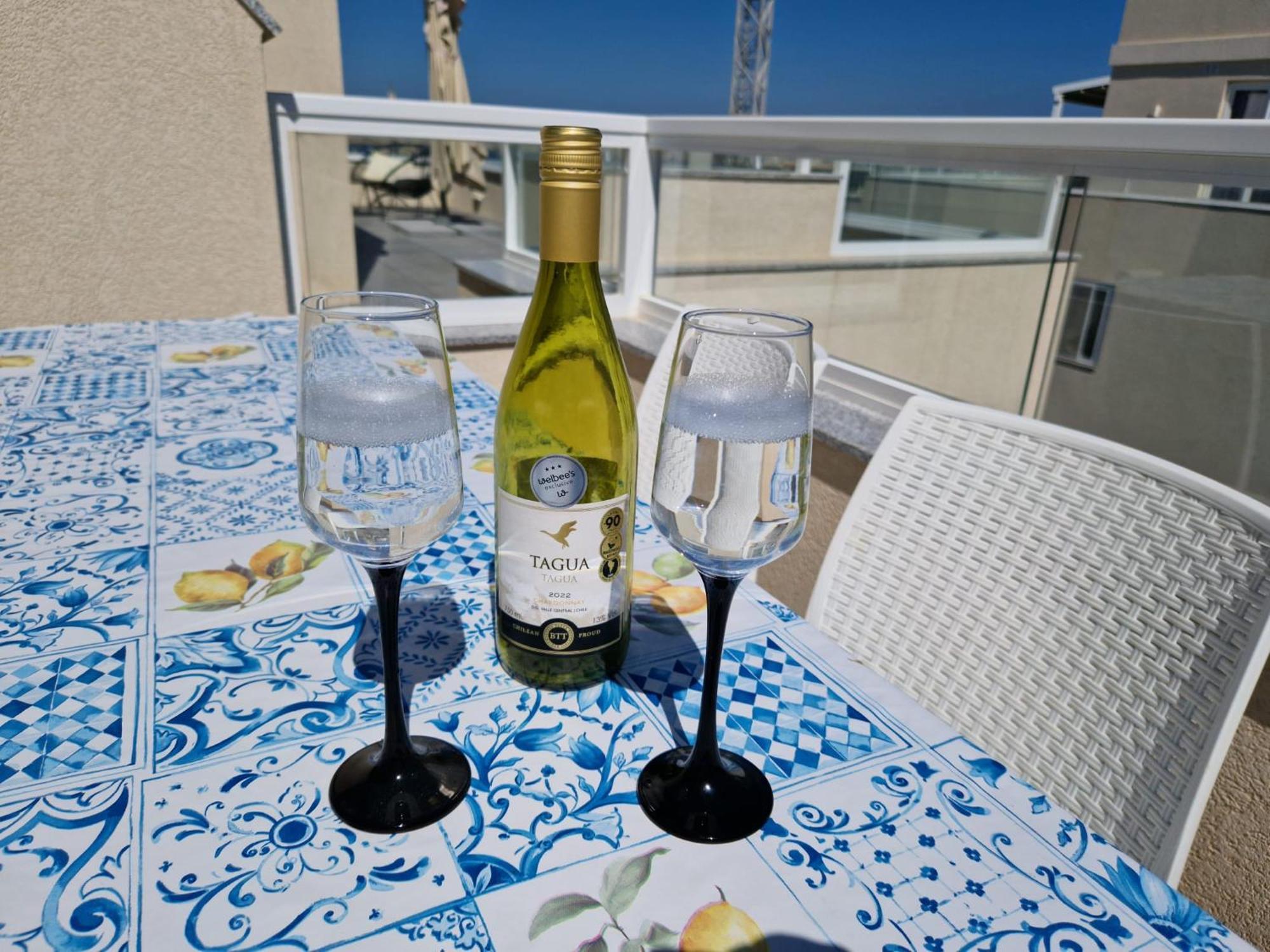 Апартаменти Sea View New Penthouse Terrace & Garage Parking Сент-Полс-Бей Екстер'єр фото