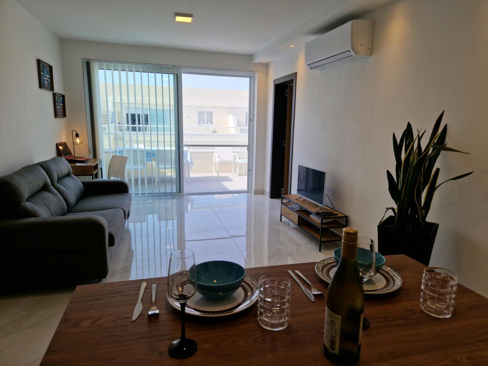 Апартаменти Sea View New Penthouse Terrace & Garage Parking Сент-Полс-Бей Екстер'єр фото