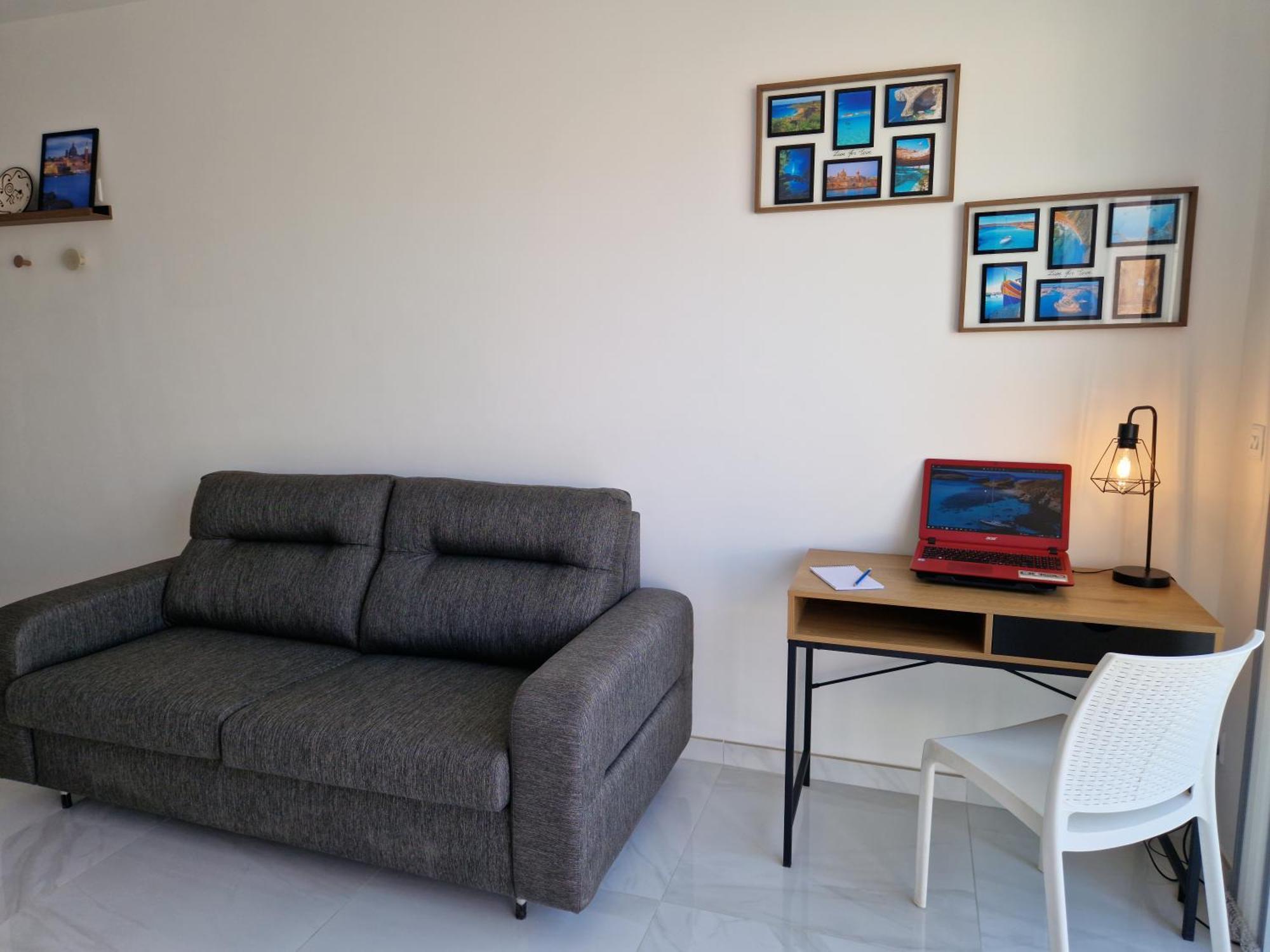Апартаменти Sea View New Penthouse Terrace & Garage Parking Сент-Полс-Бей Екстер'єр фото