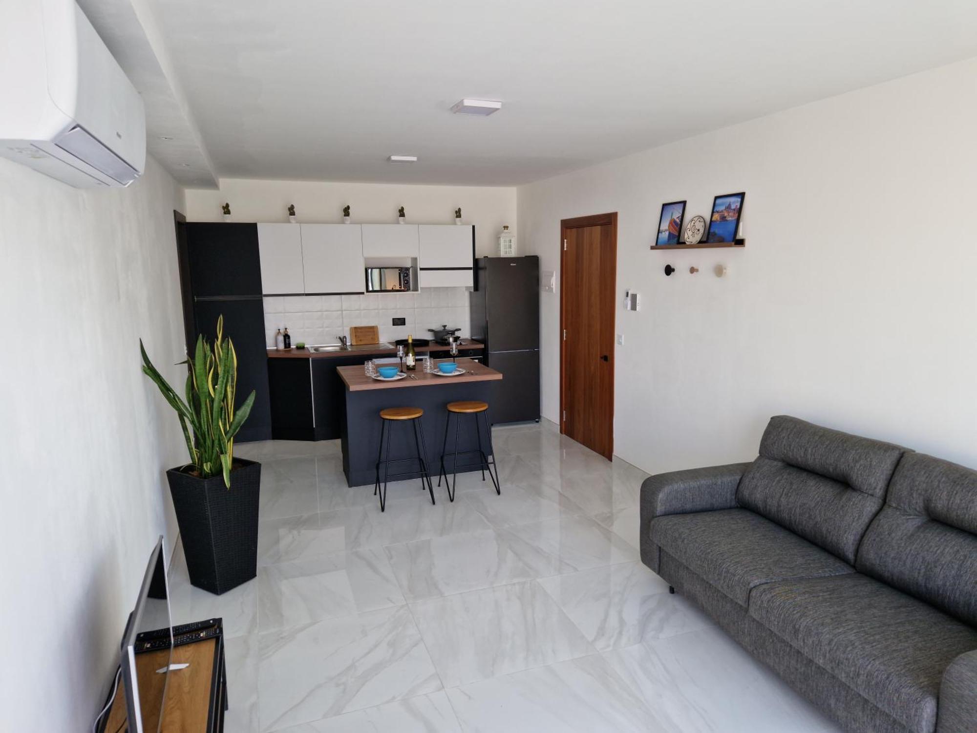 Апартаменти Sea View New Penthouse Terrace & Garage Parking Сент-Полс-Бей Екстер'єр фото