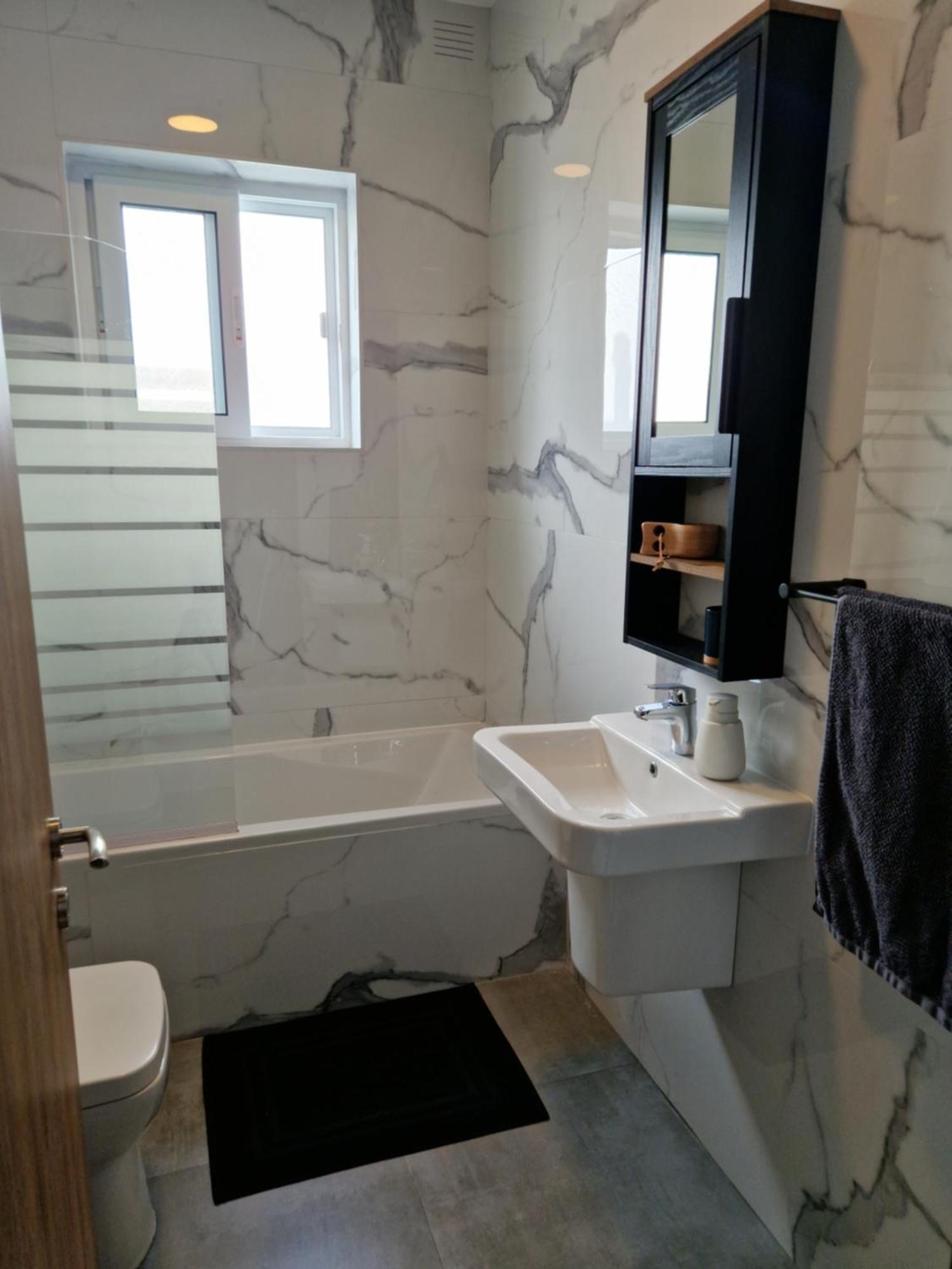 Апартаменти Sea View New Penthouse Terrace & Garage Parking Сент-Полс-Бей Екстер'єр фото