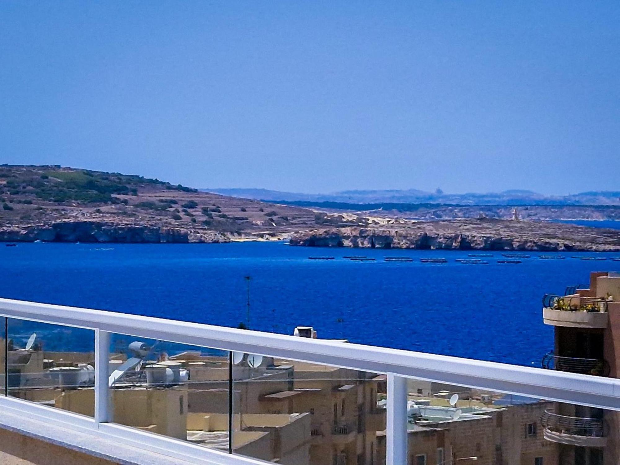 Апартаменти Sea View New Penthouse Terrace & Garage Parking Сент-Полс-Бей Екстер'єр фото